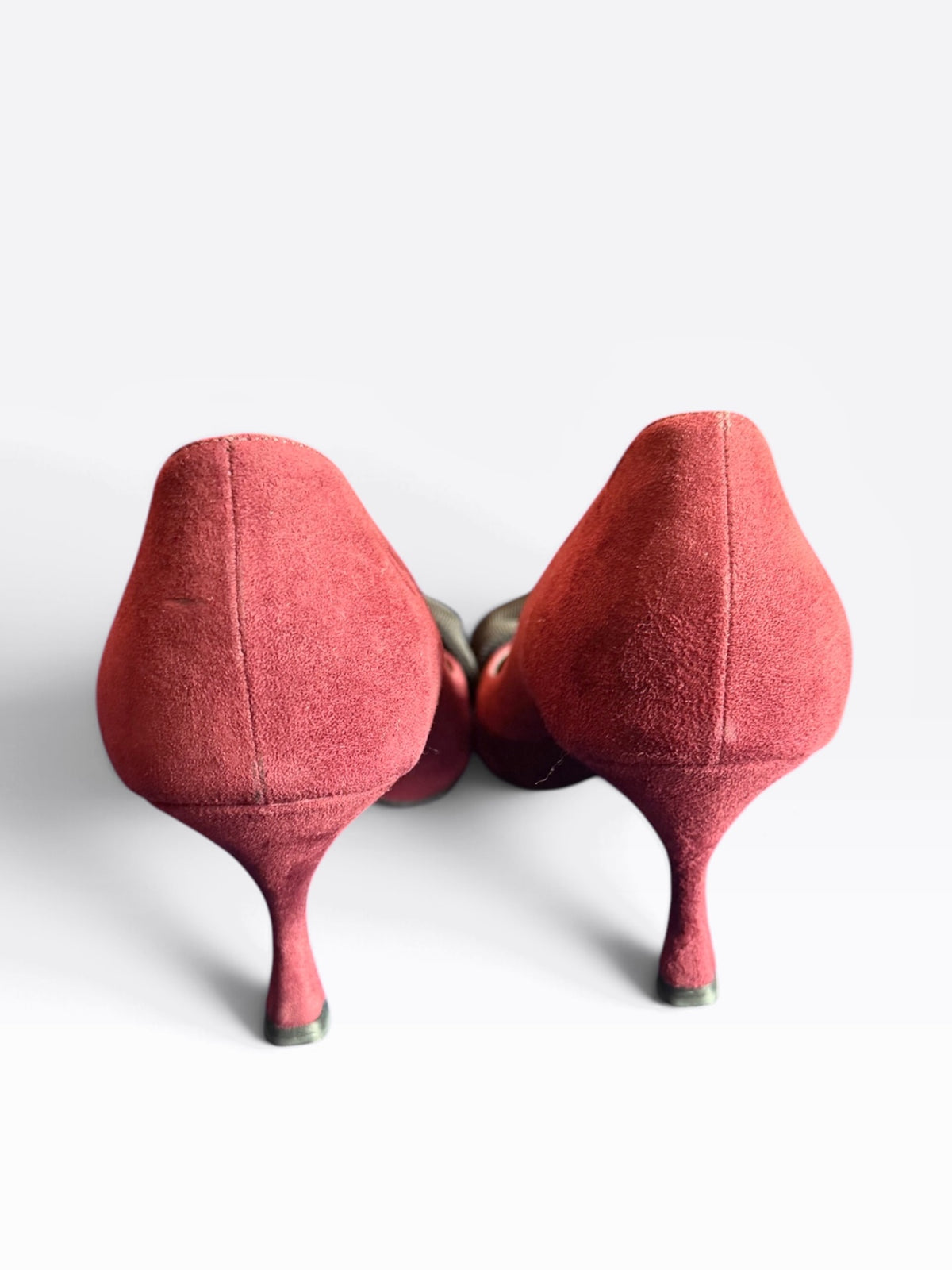 Pre-Loved Prada Pumps mit Schleife