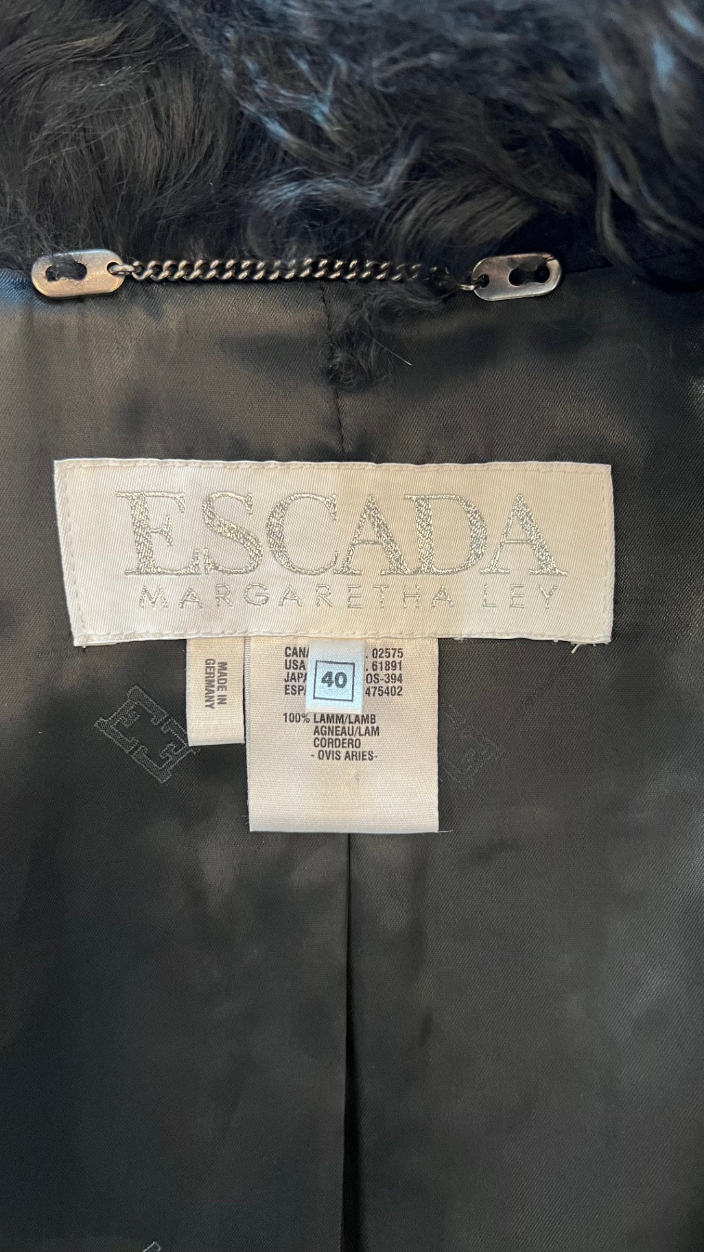 Pre-Loved Vintage Escada "Margaretha Ley" Mantel