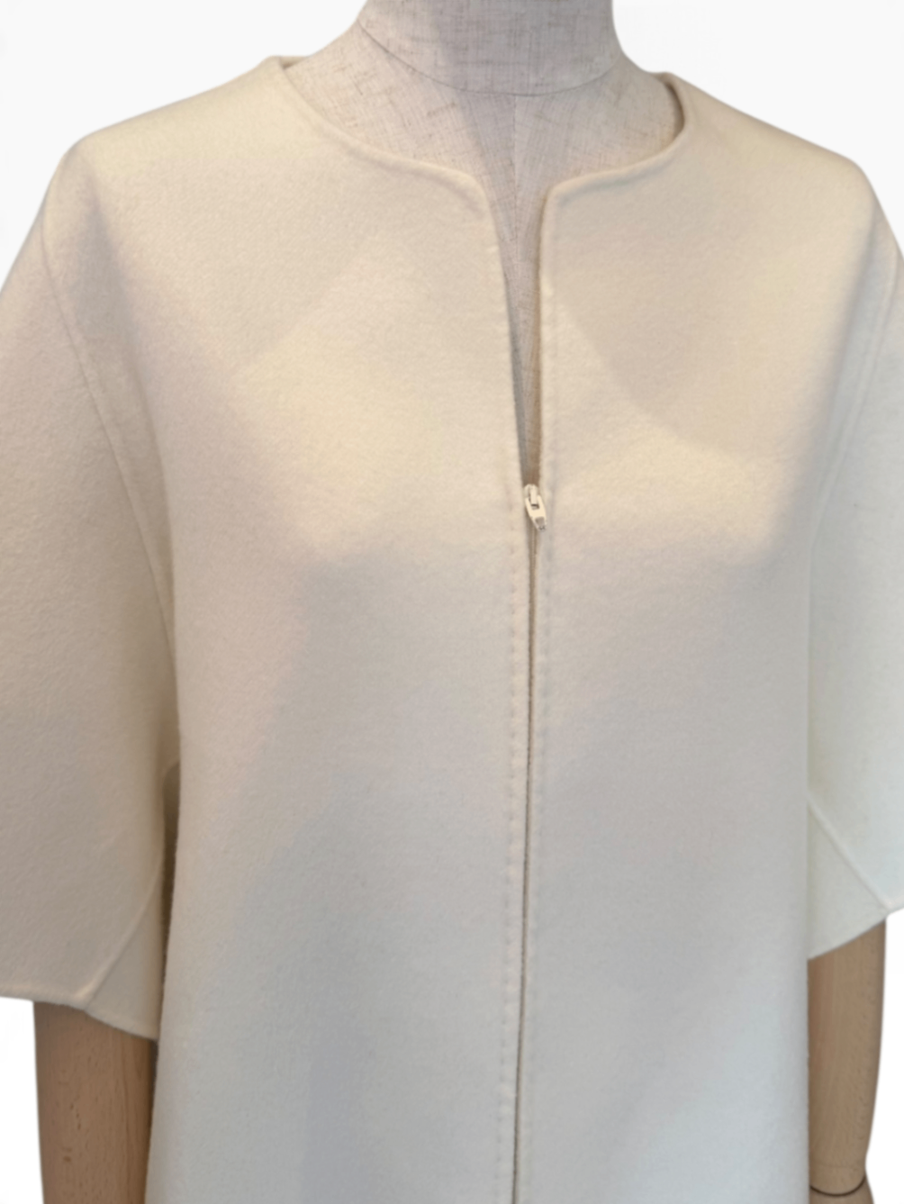 Pre-Loved Kujten Cape-Jacke aus Double-Face-Kaschmir