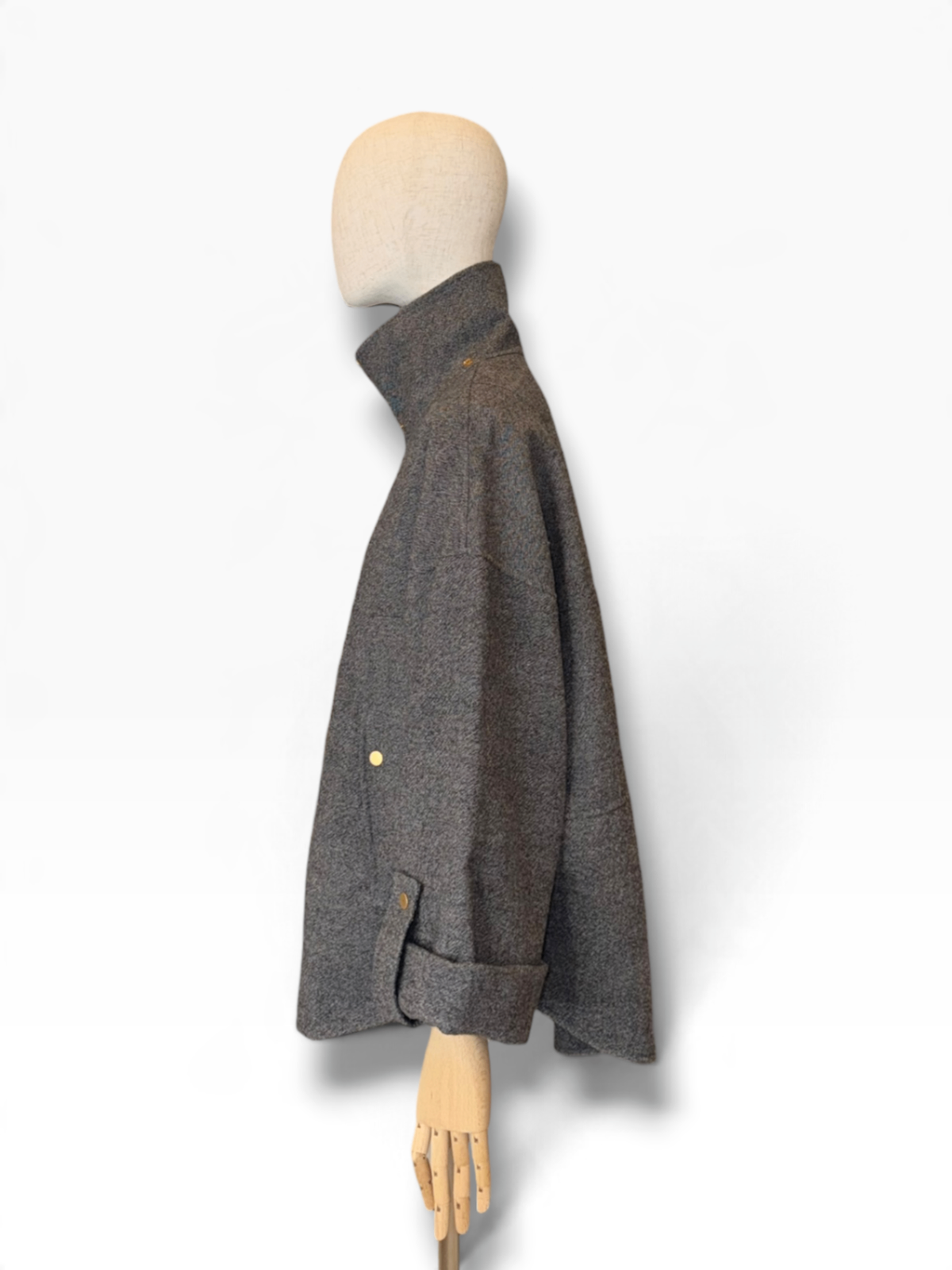 Pre-Loved ODEEH Wolljacke mit Stehkragen