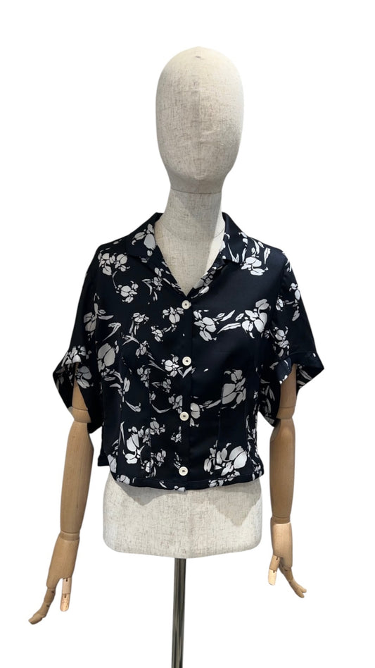 Pre-Loved High Tech Cropped Floralbluse