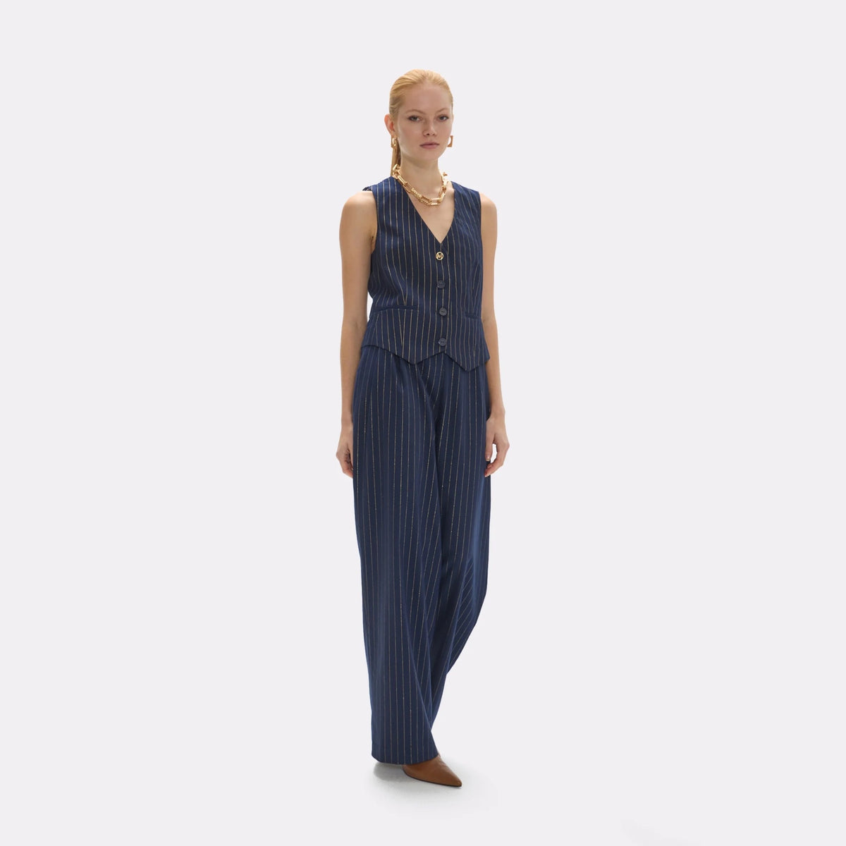 Lola Casademunt Weste mit Nadelstreifen und Lurex Blau