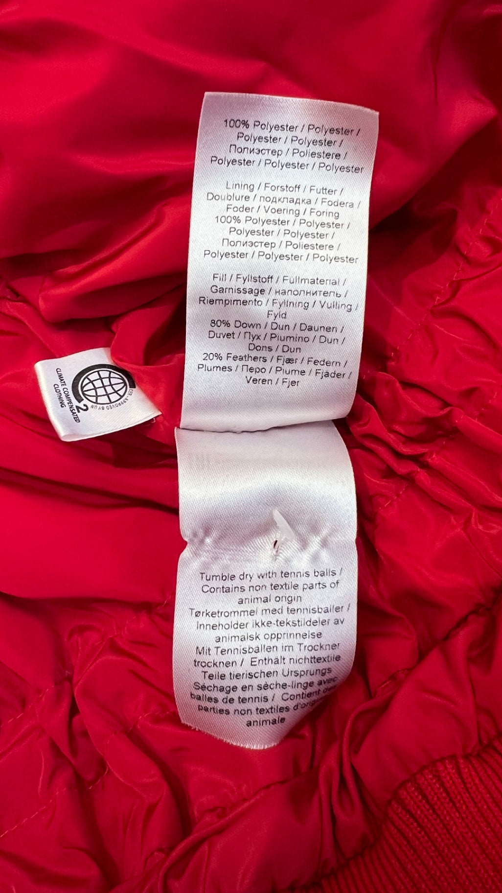 Pre-Loved Ganni Daunenjacke, rot