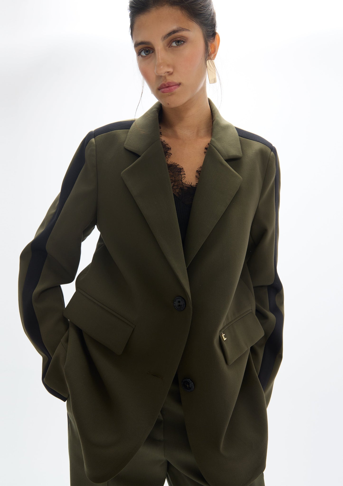 Lola Casademunt Blazer mit Tiermotiv am Rücken Grün-Schwarz